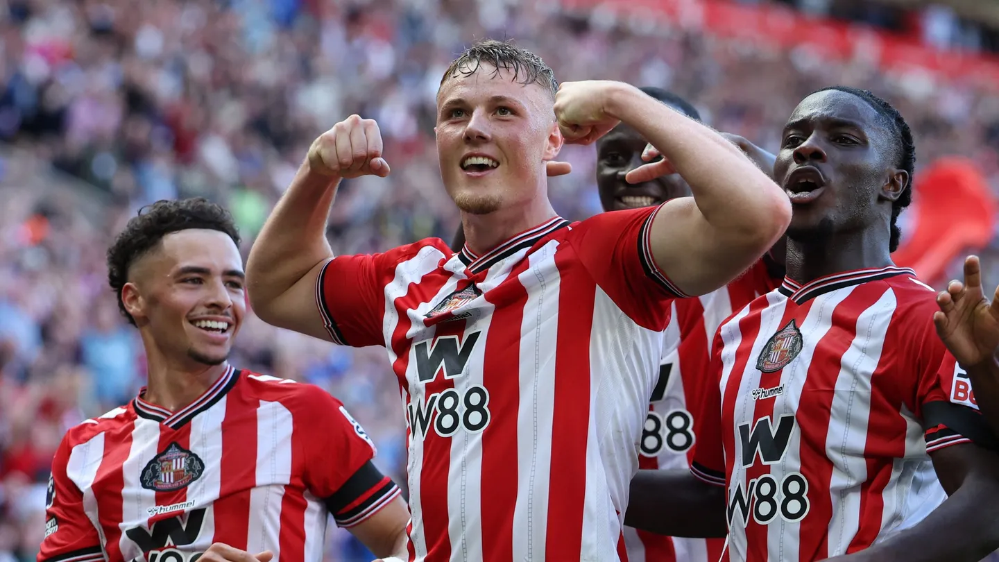 Sunderland vs. Burnley: Una Noche Mágica en el Stadium of Light y un Desastre para los ‘Clarets’