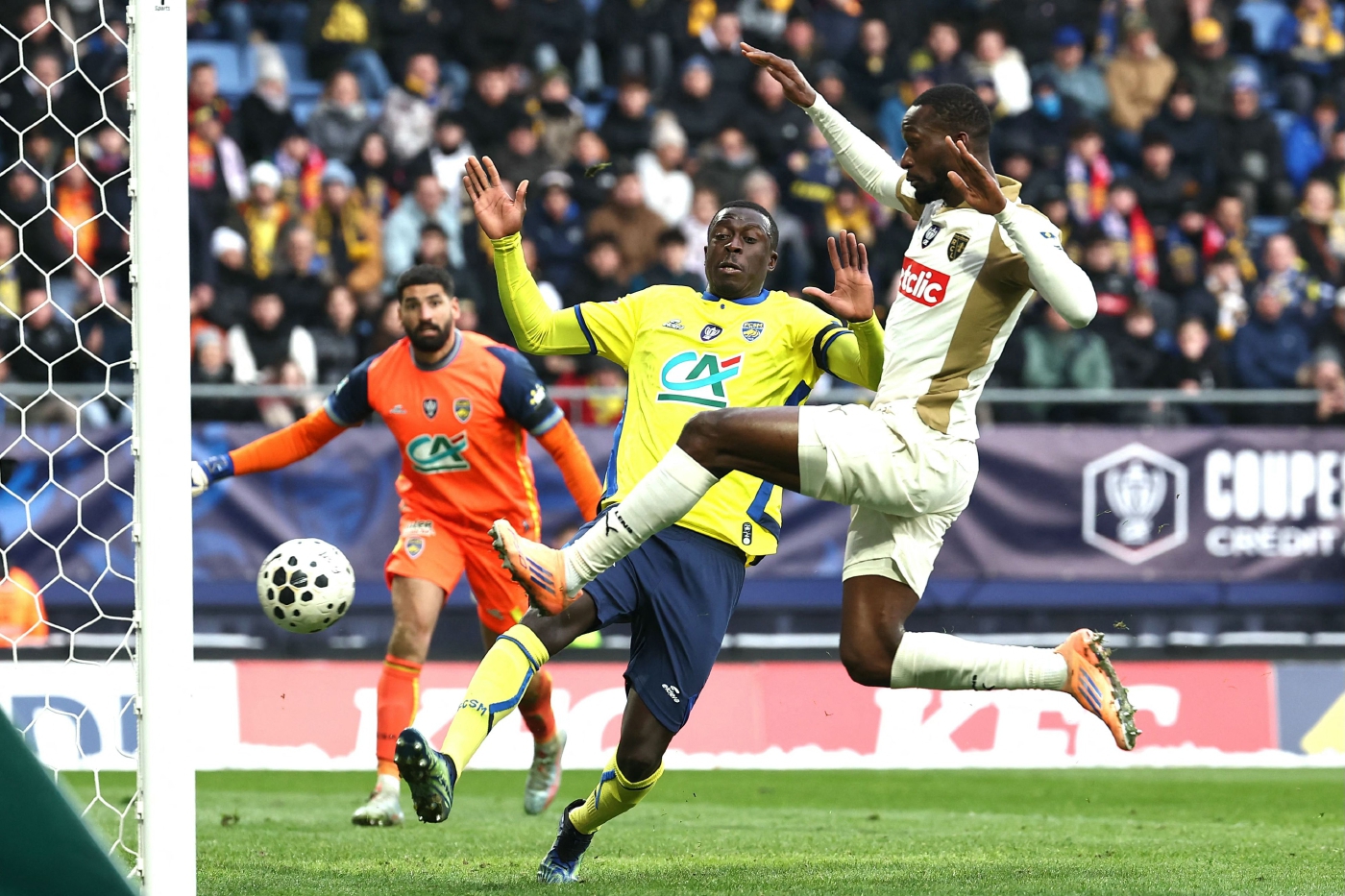 Copa de Francia: El Lens Ratifica su Liderato y Endrick Brilla en su Debut con el Lyon