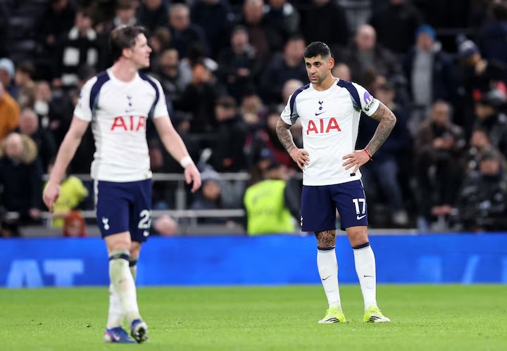Crisis en Tottenham: Romero explota tras empate con Man City | Apuestas Premier League